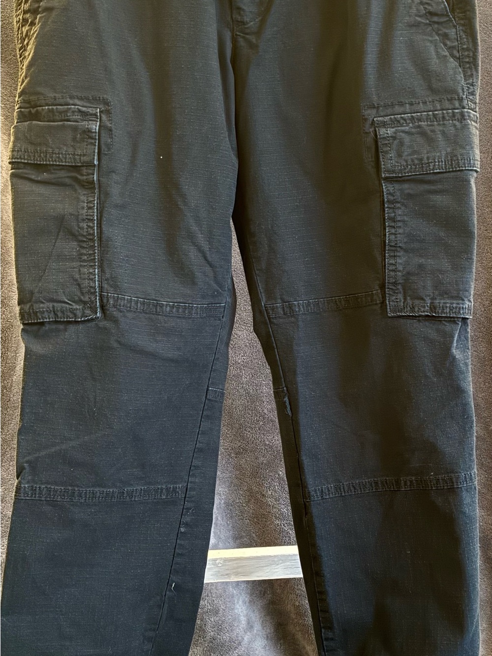 GAP Men's Black Cargo Pants with Utility Pockets